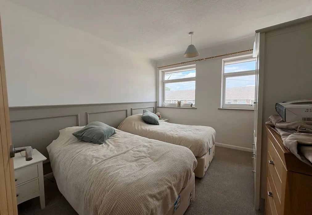 Bedroom 1 - Woodside Road, Tonbridge, Kent - Wards of Kent