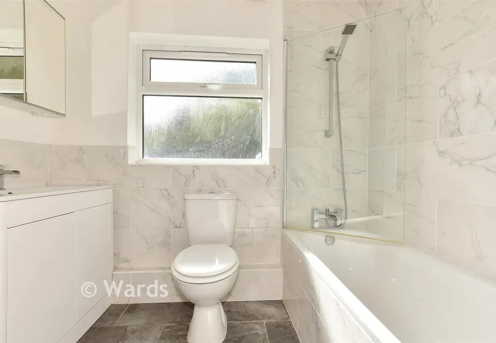 Bathroom - Pilgrims Way, Canterbury, Kent - Wards of Kent