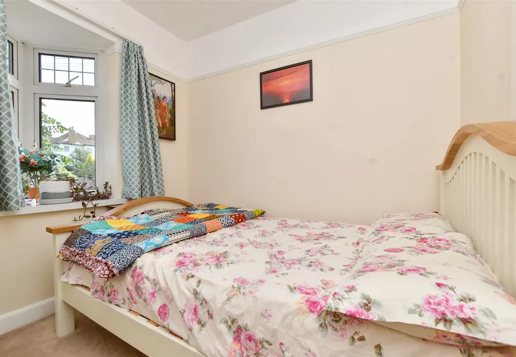 Bedroom 3 - Purley Oaks Road, South Croydon, Surrey - Wards of Kent