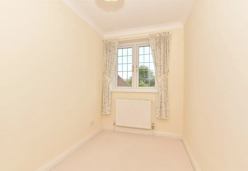 Bedroom 3 - Manor Road, Deal, Kent - Wards of Kent