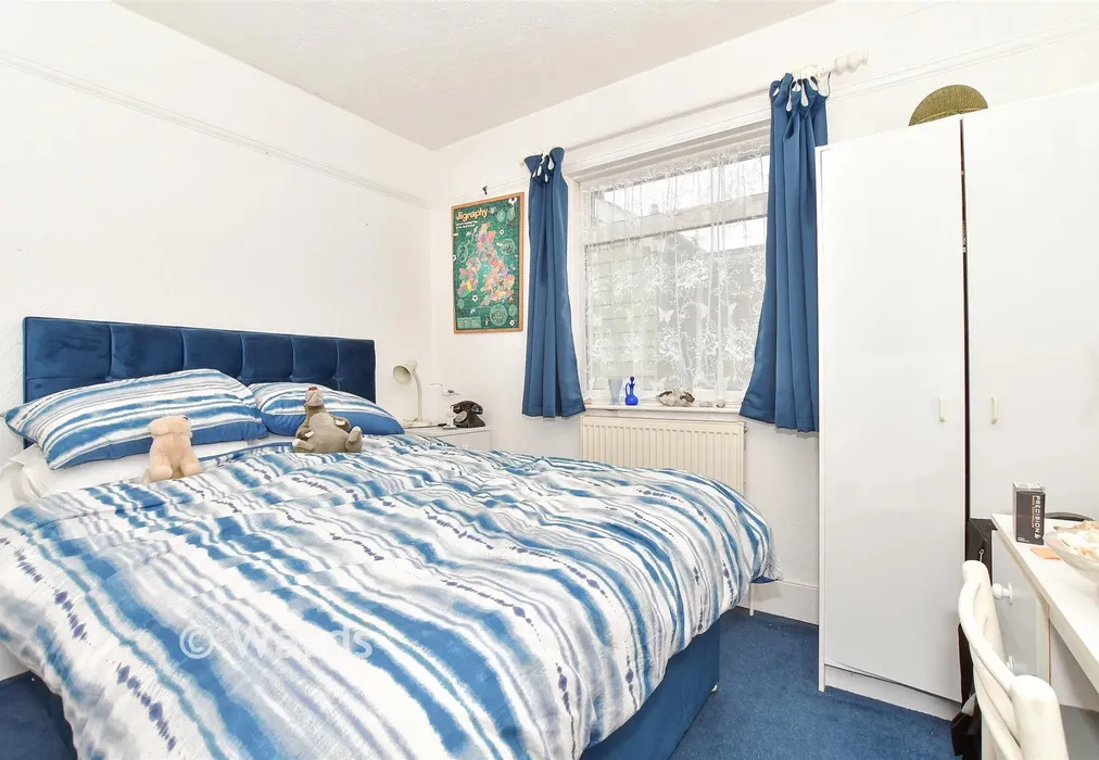 Bedroom 2 - Tower Estate, Dymchurch, Romney Marsh, Kent - Wards of Kent