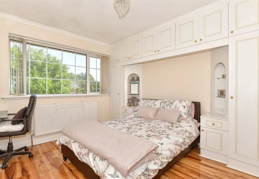 Bedroom 2 - Stangate Road, Strood, Rochester, Kent - Wards of Kent