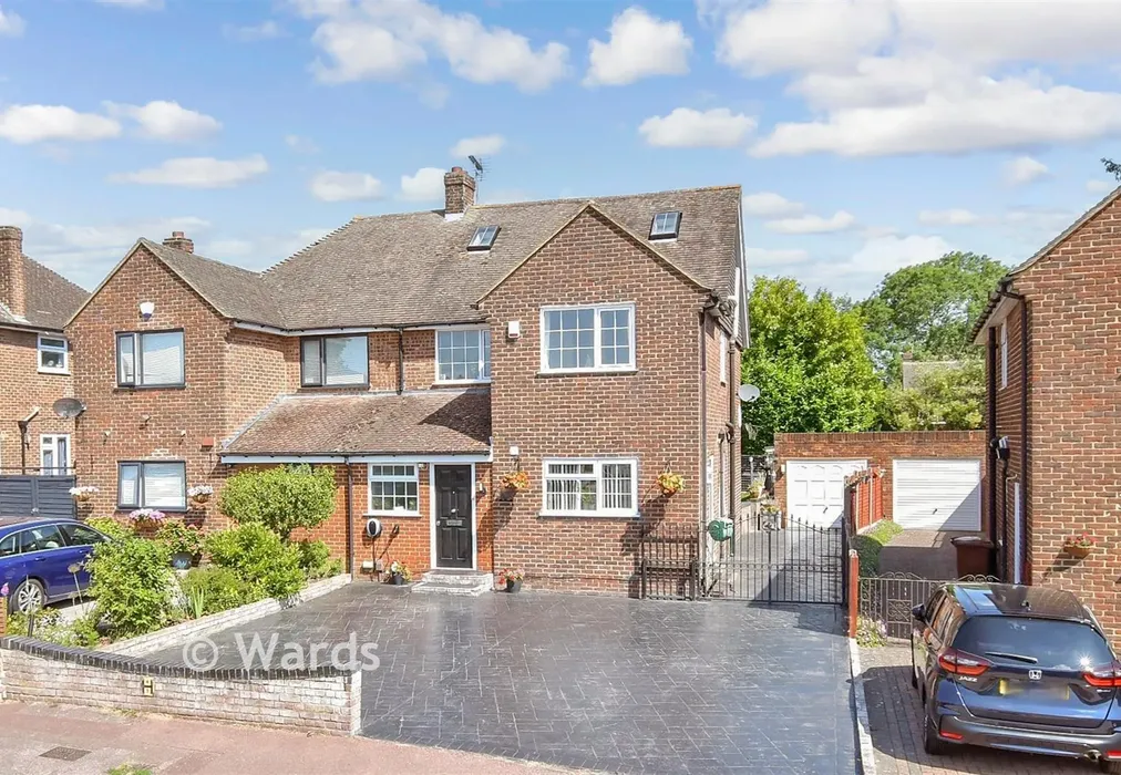 Front Web - Stangate Road, Strood, Rochester, Kent - Wards of Kent