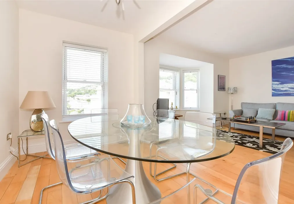Dining Area - Hambrough Road, Ventnor, Isle of Wight - Wards of Kent