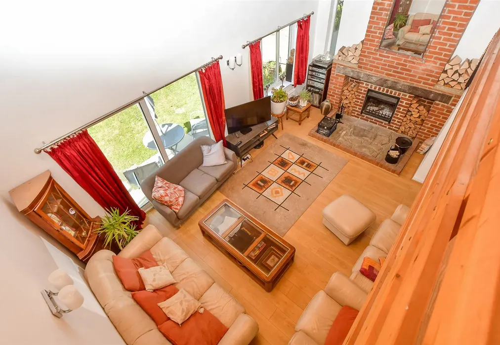 Internal Lifestyle Photograph - Borden Lane, Sittingbourne, Kent - Wards of Kent