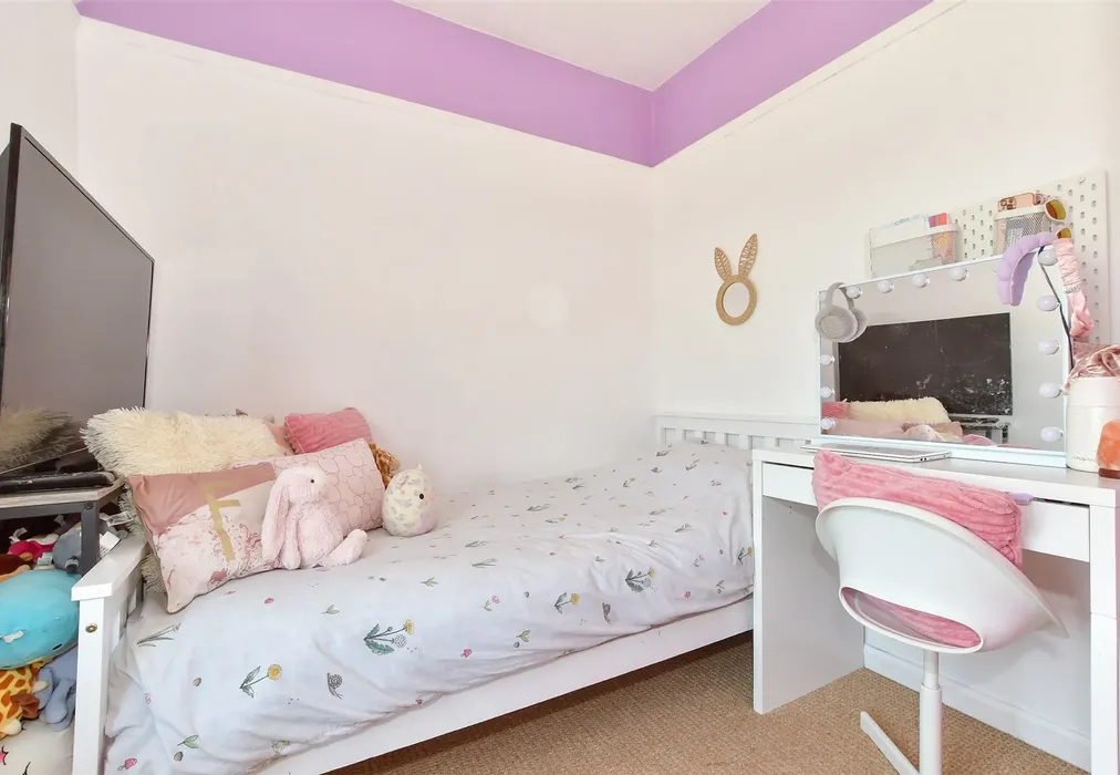 Bedroom 3 - Mill Lane, Eastry, Sandwich, Kent - Wards of Kent
