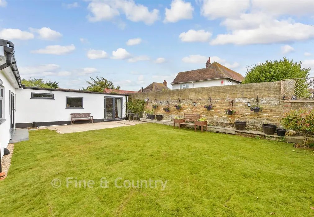Rear Garden - Pembroke Avenue, Margate, Kent - Wards of Kent