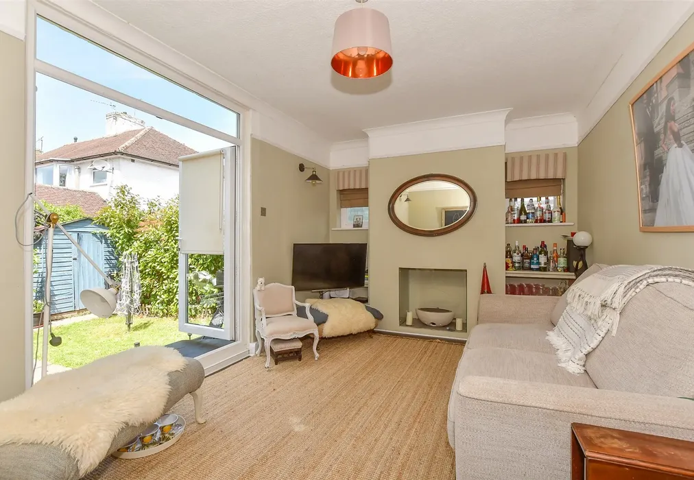 Lounge/Diner - Sturry Road, Canterbury, Kent - Wards of Kent