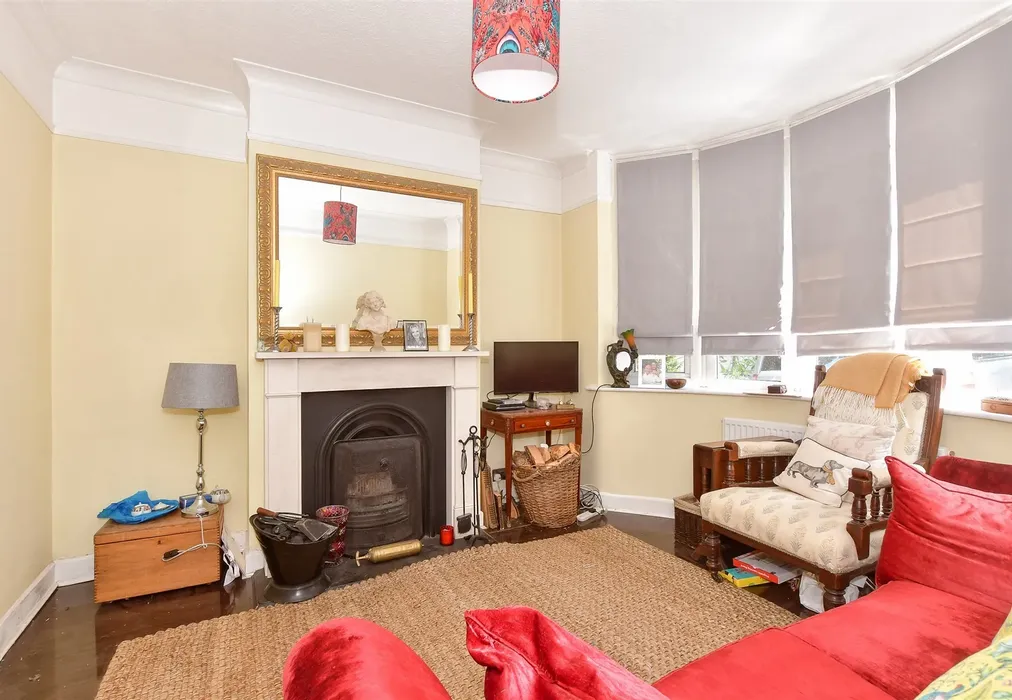 Living Room - Sturry Road, Canterbury, Kent - Wards of Kent
