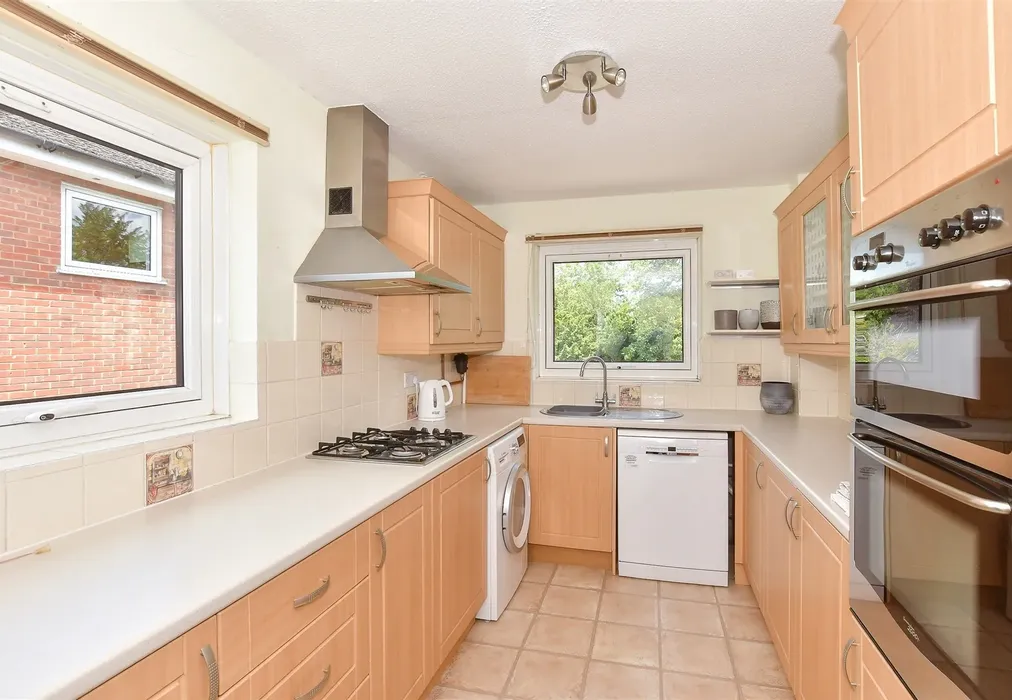 Kitchen - Summer Hill, Harbledown, Canterbury, Kent - Wards of Kent
