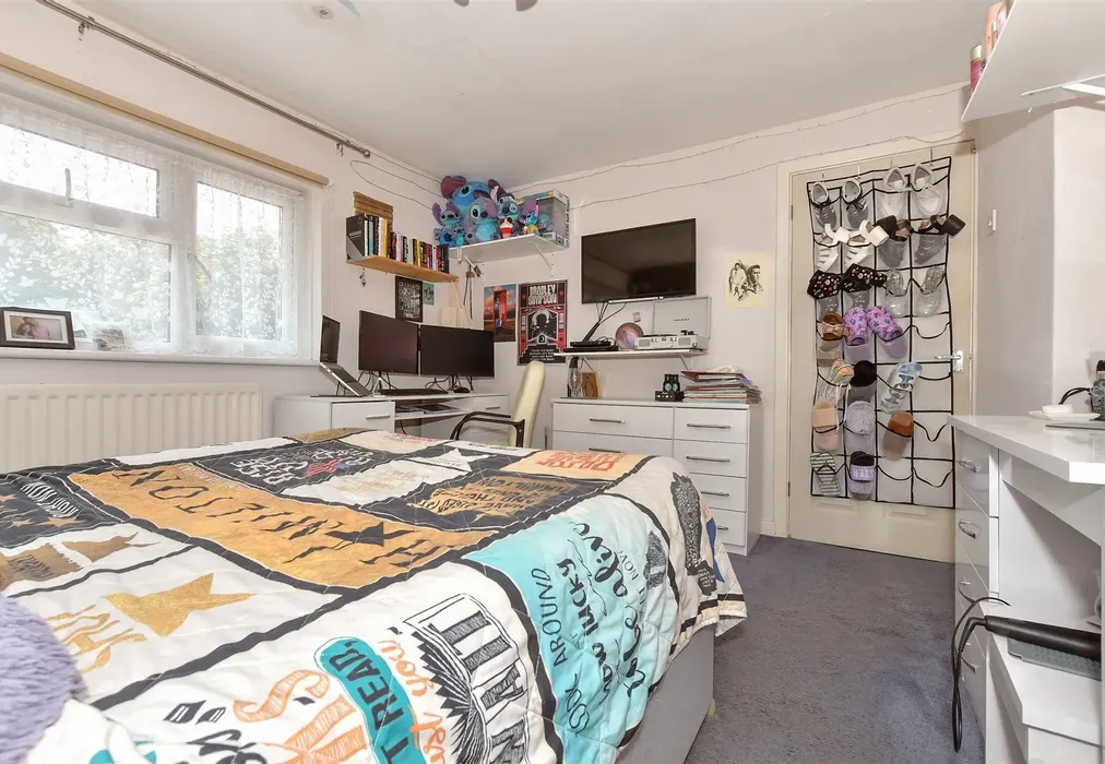 Bedroom 2 - Freemens Way, Deal, Kent - Wards of Kent