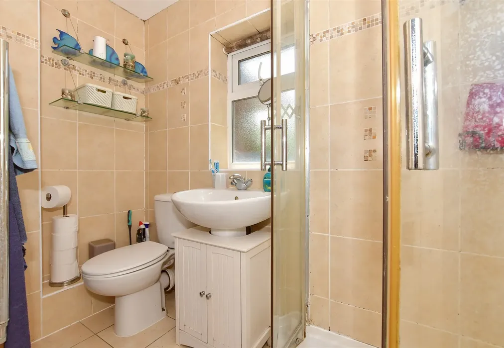 En-Suite Shower Room - Freemens Way, Deal, Kent - Wards of Kent