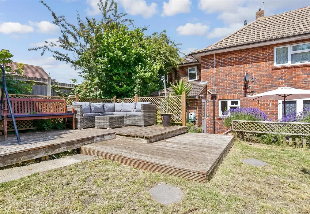 Patio / Decking - Freemens Way, Deal, Kent - Wards of Kent