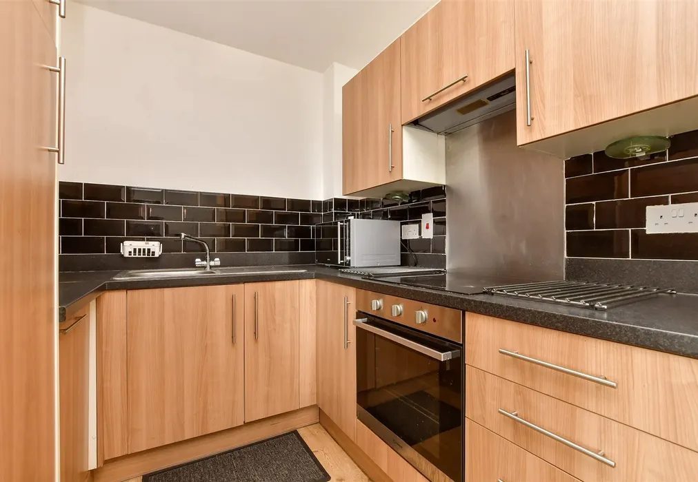 Kitchen / Lounge - Schoolgate Drive, Morden, Surrey - Wards of Kent