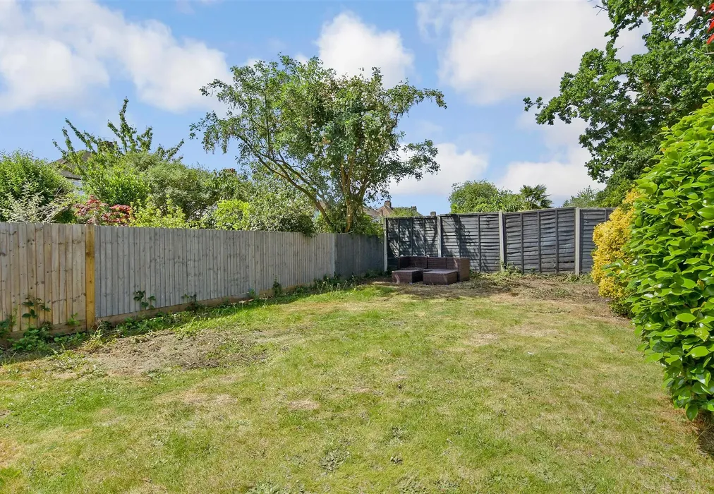 Rear Garden - Oak Avenue, Shirley, Croydon, Surrey - Wards of Kent