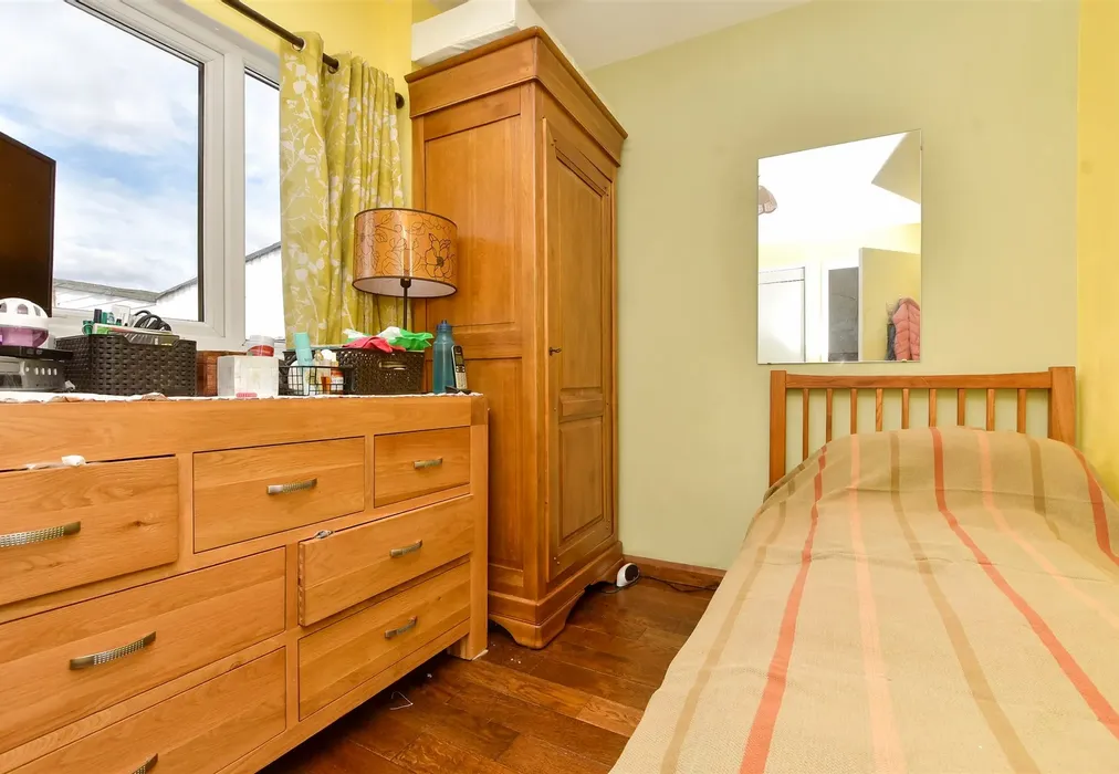 Bedroom 3 - Regency Walk, Shirley, Croydon, Surrey - Wards of Kent
