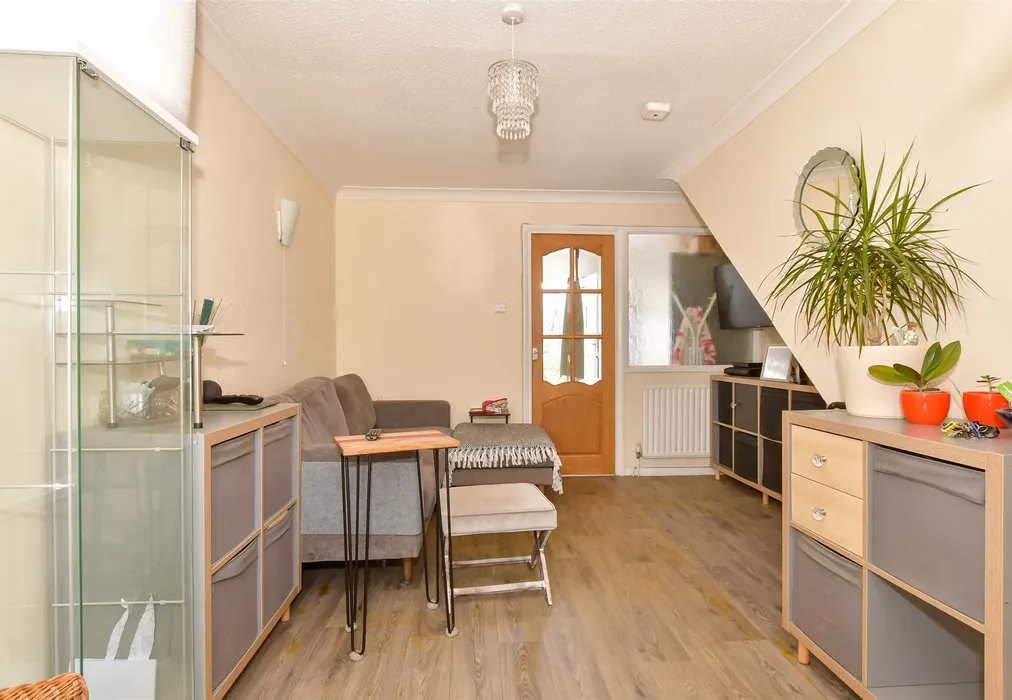 Lounge - Winters Croft, Gravesend, Kent - Wards of Kent