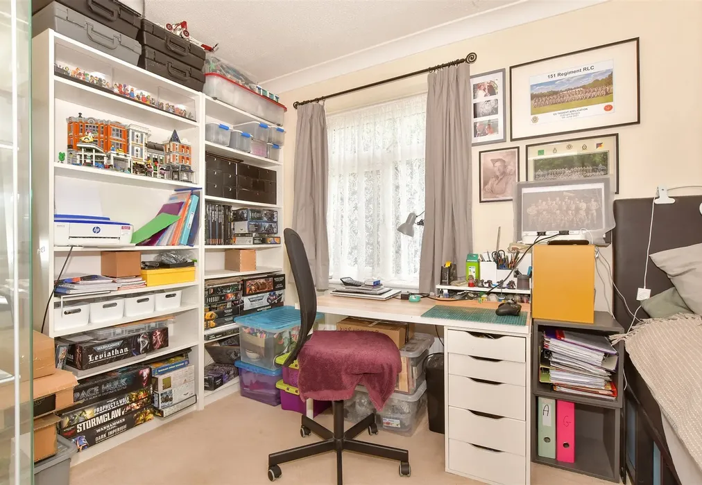 Bedroom 2 - Winters Croft, Gravesend, Kent - Wards of Kent
