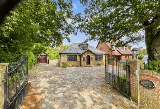 Rectory Road, Little Burstead, Billericay, Essex - Wards of Kent