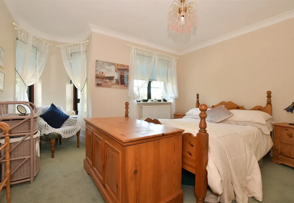 Bedroom 3 - Lime Tree Court, Freshwater, Isle of Wight - Wards of Kent