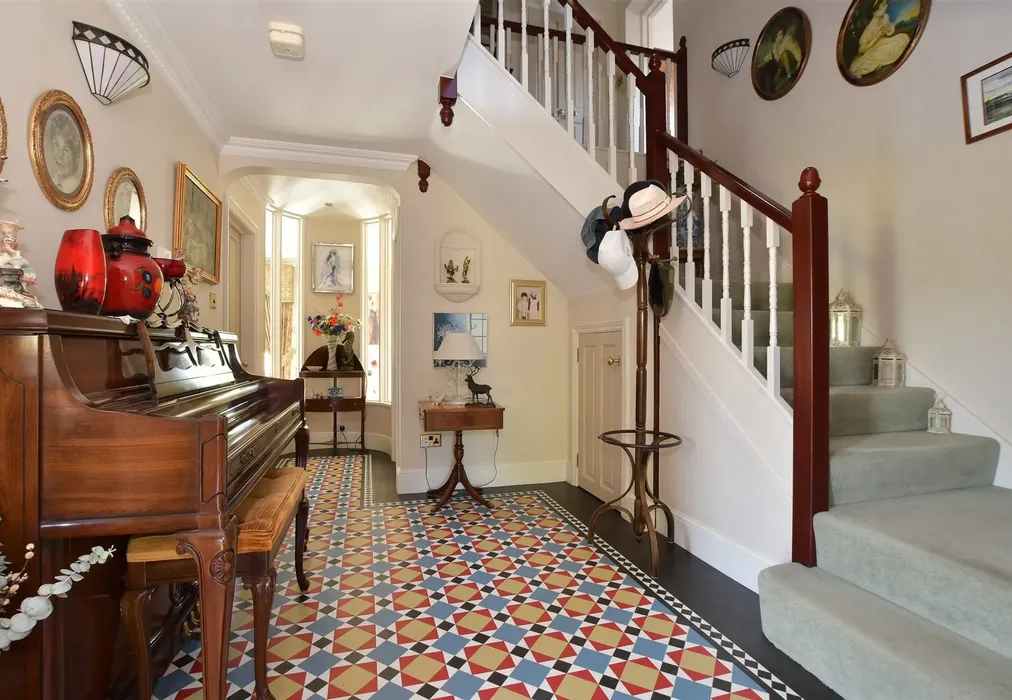 Hallway - Lime Tree Court, Freshwater, Isle of Wight - Wards of Kent