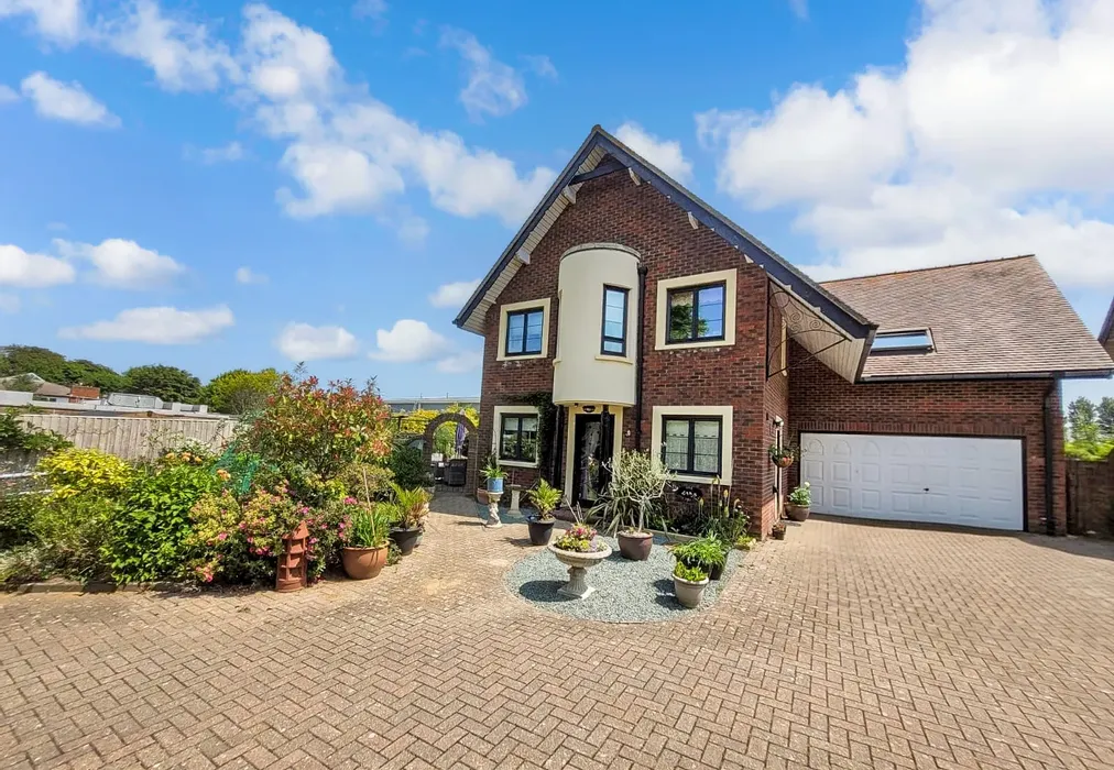 Front Elevation** - Lime Tree Court, Freshwater, Isle of Wight - Wards of Kent