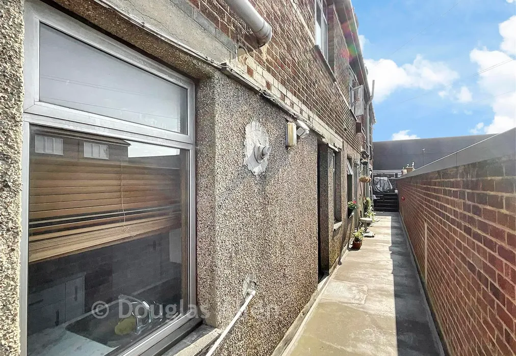 Front - Billet Road, Walthamstow - Wards of Kent