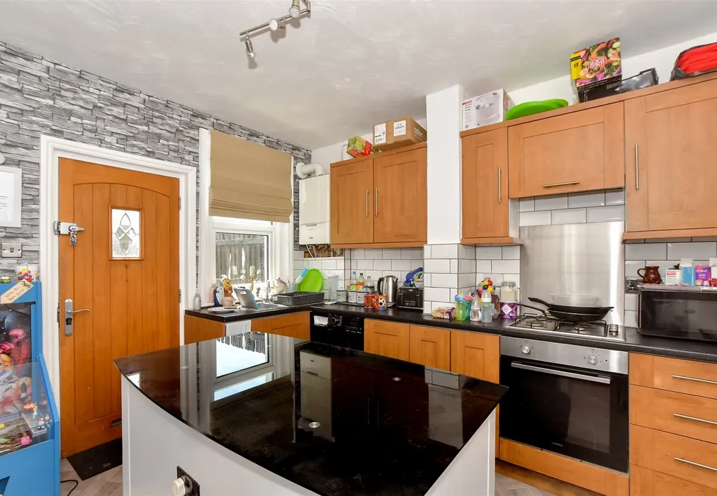 Kitchen - Sheppey Street, Bluetown, Sheerness, Kent - Wards of Kent