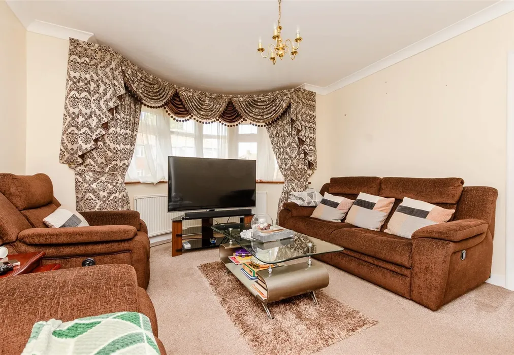 Living Room - Teignmouth Road, Welling, Kent - Wards of Kent