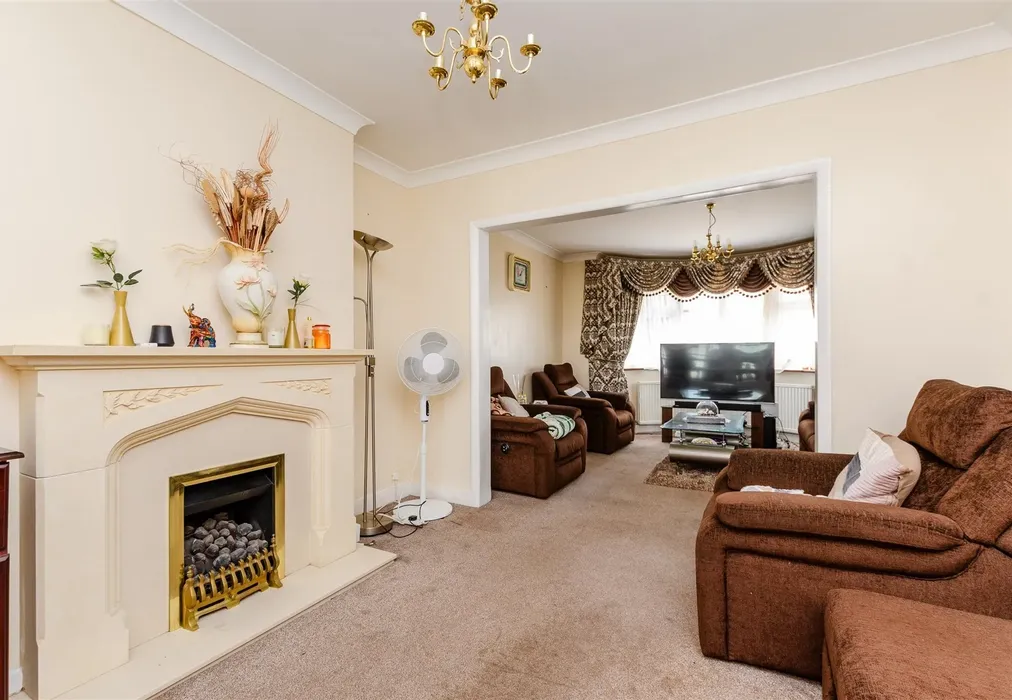 Living Room - Teignmouth Road, Welling, Kent - Wards of Kent