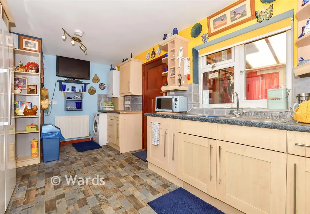 Kitchen - Northbourne Road, Great Mongeham, Deal, Kent - Wards of Kent