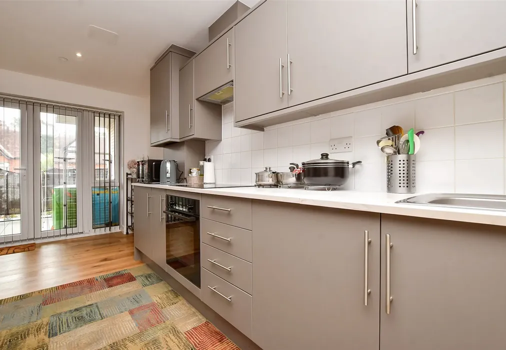 Kitchen / Lounge / Diner - Russell Hill, West Purley, Surrey - Wards of Kent