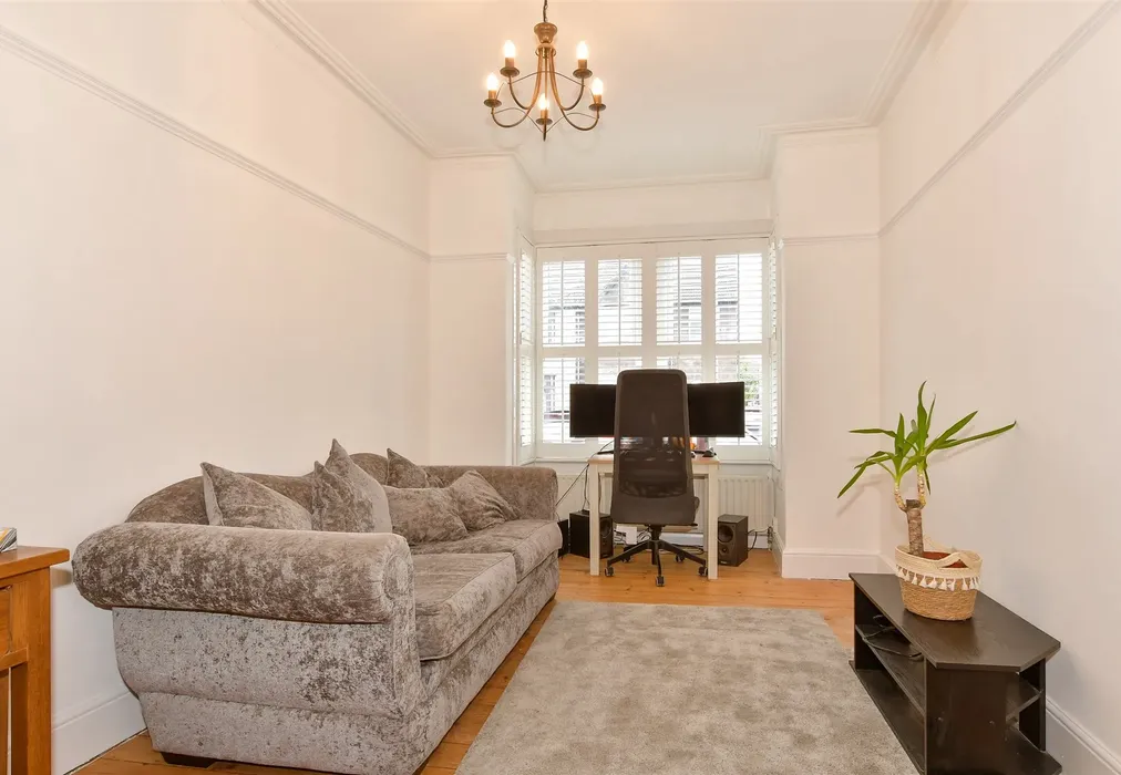 Living Area - Carrington Road, Dartford, Kent - Wards of Kent