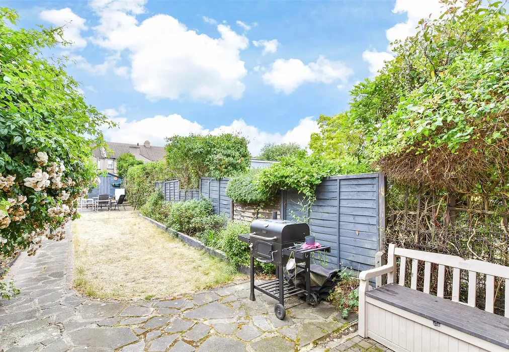 Rear Garden - Carrington Road, Dartford, Kent - Wards of Kent