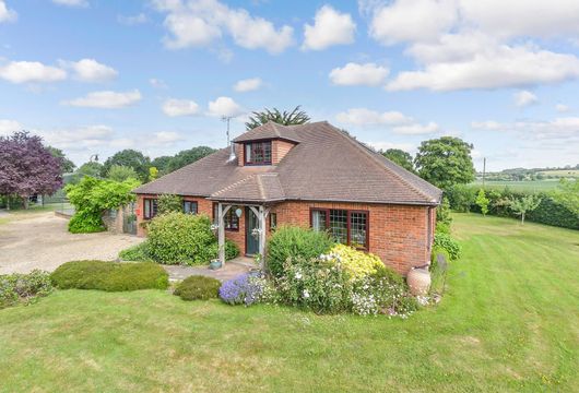 Smarden Bell Road, Pluckley, Ashford, Kent - Wards of Kent