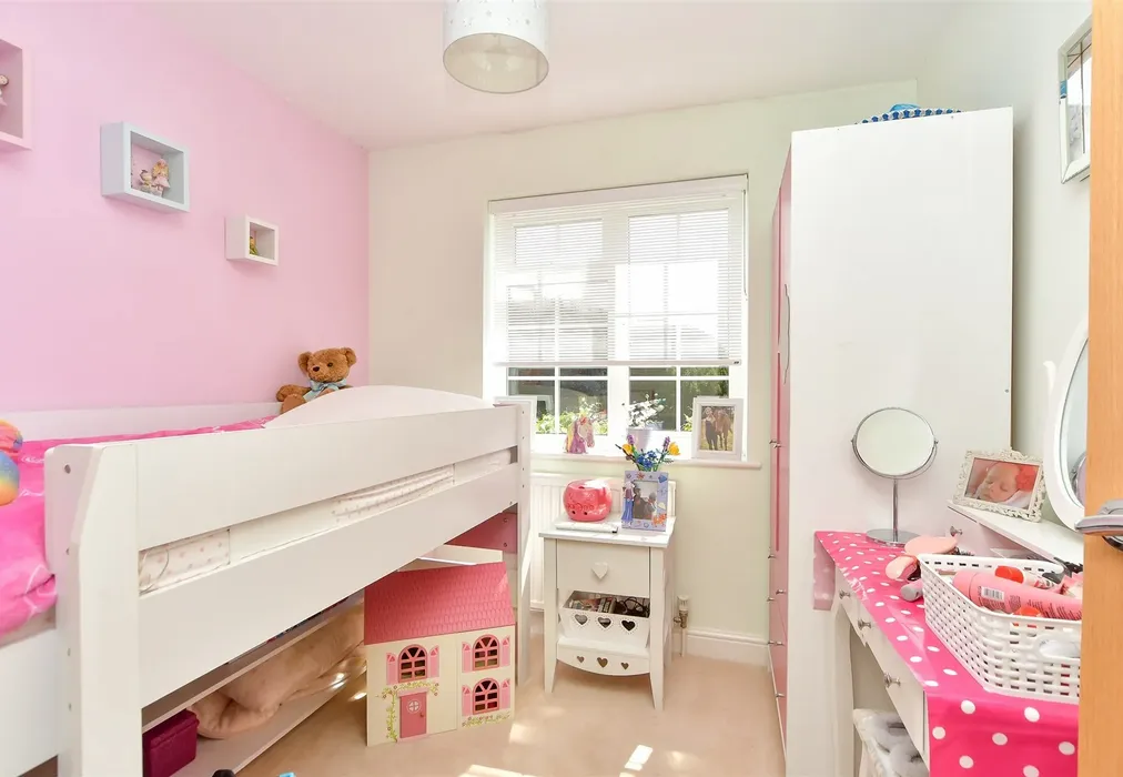 Bedroom 4 - Bull Lane, Boughton-Under-Blean, Faversham, Kent - Wards of Kent