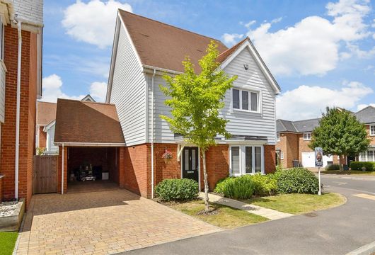 Matthews Close, Snodland, Kent - Wards of Kent