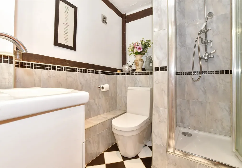 Shower Room - Station Road, Northiam, Rye, East Sussex - Wards of Kent