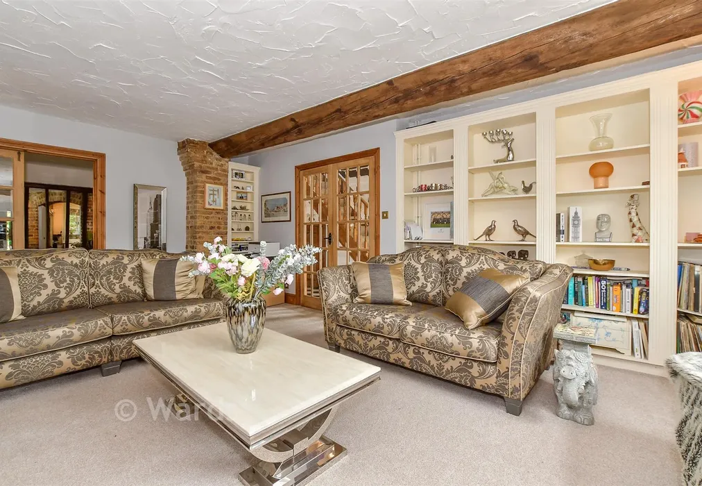 Lounge - Station Road, Northiam, Rye, East Sussex - Wards of Kent