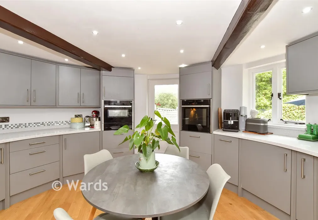 Kitchen - Station Road, Northiam, Rye, East Sussex - Wards of Kent