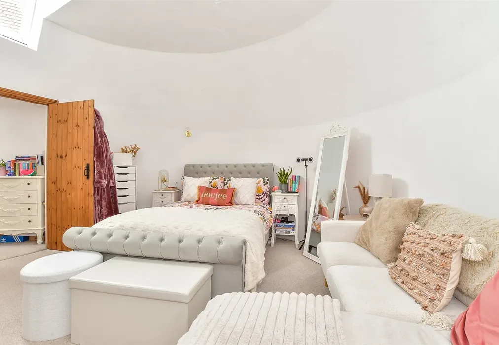 Bedroom 2 - Station Road, Northiam, Rye, East Sussex - Wards of Kent