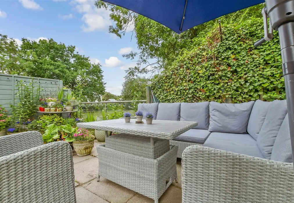 Patio / Decking - Station Road, Northiam, Rye, East Sussex - Wards of Kent