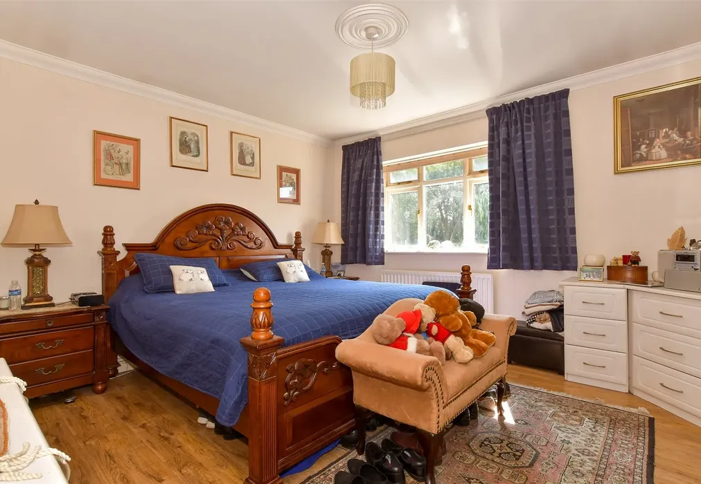 Bedroom 1 - Maidstone Road, Chatham, Kent - Wards of Kent