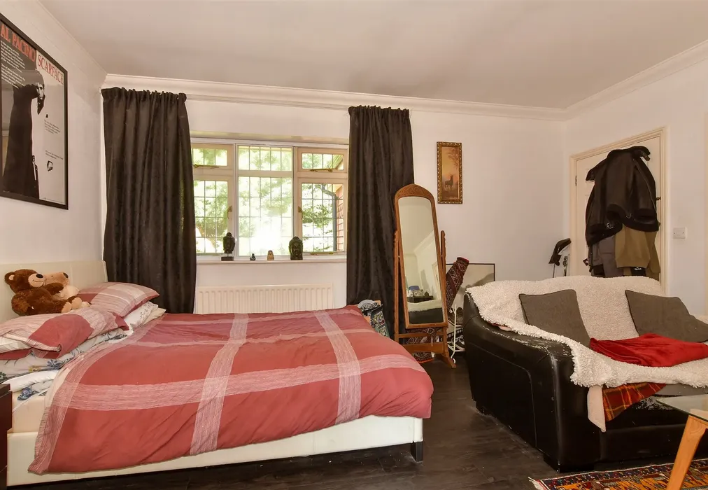 Bedroom 2 - Maidstone Road, Chatham, Kent - Wards of Kent