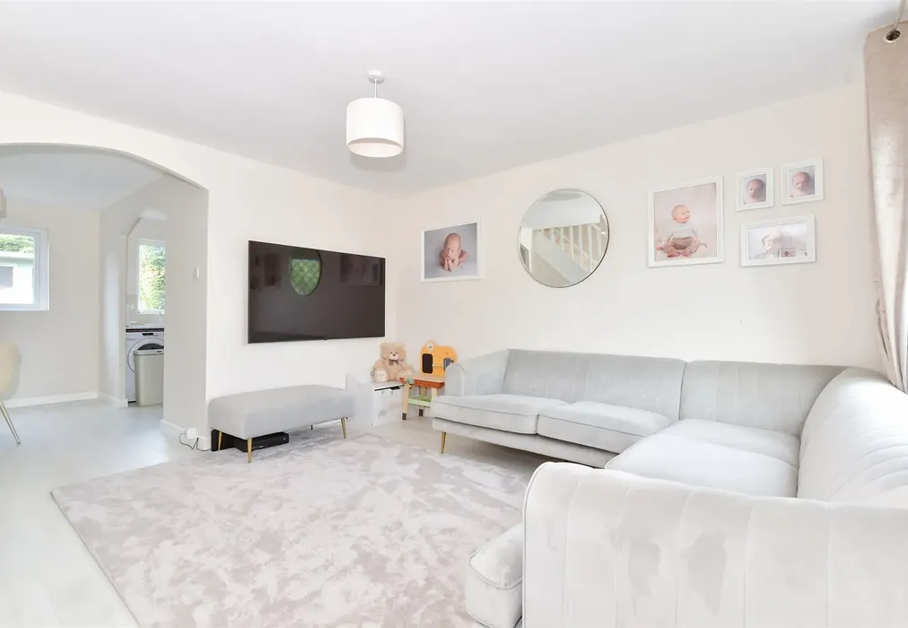 Lounge - Linden Road, Coxheath, Maidstone, Kent - Wards of Kent