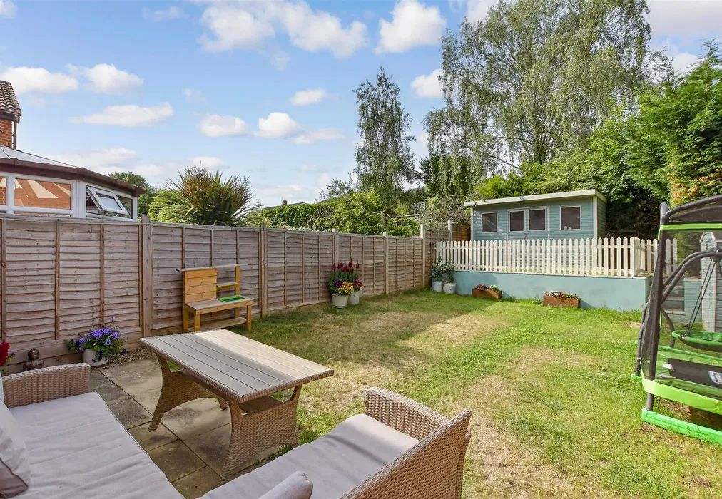 Rear Garden - Linden Road, Coxheath, Maidstone, Kent - Wards of Kent