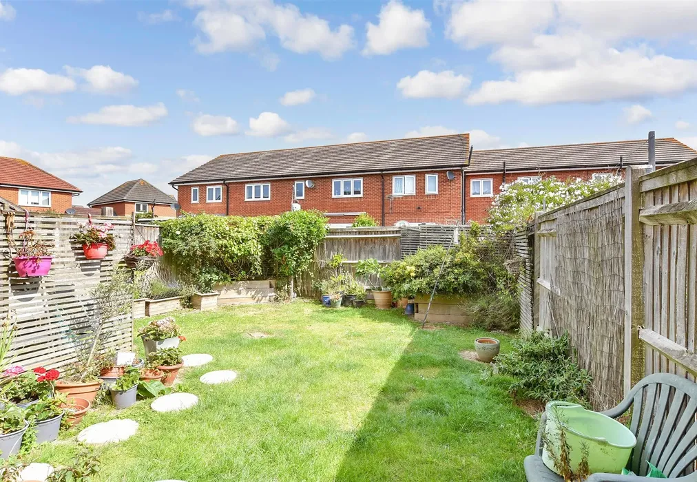 Rear Garden - Larch End, Minster On Sea, Sheerness, Kent - Wards of Kent