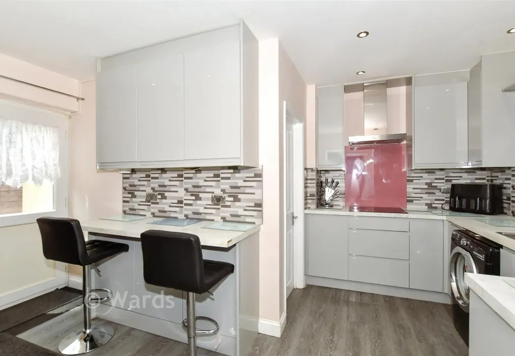 Kitchen - Herbert Road, Willesborough, Ashford, Kent - Wards of Kent