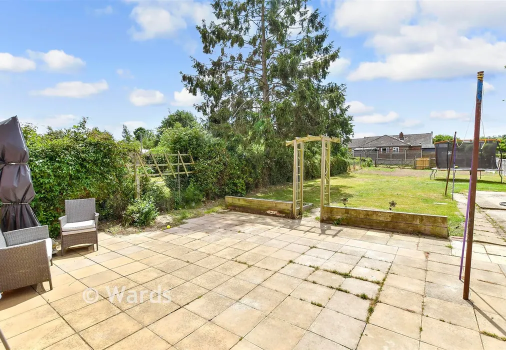 Rear Garden - Herbert Road, Willesborough, Ashford, Kent - Wards of Kent