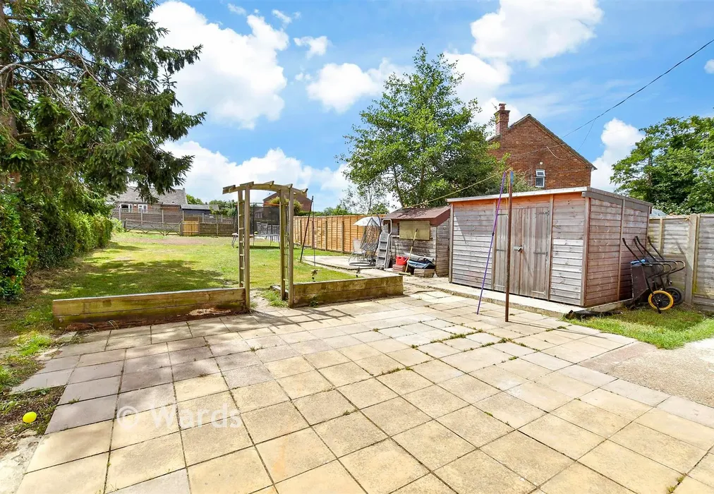 Rear Garden - Herbert Road, Willesborough, Ashford, Kent - Wards of Kent